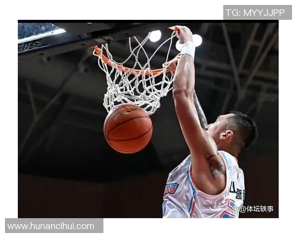 陈林坚：从青涩少年到篮球场上的璀璨明星之路与奋斗故事